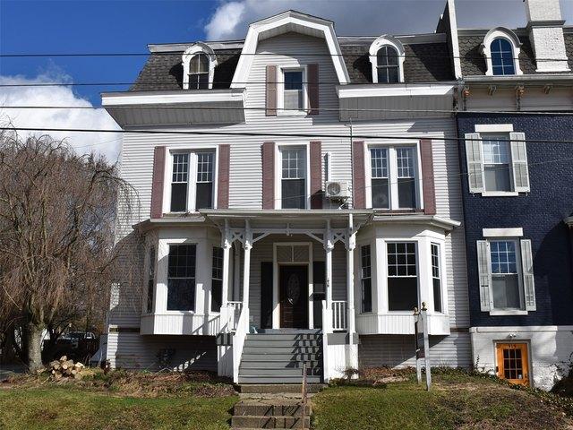 House for sale in Crawford, Pennsylvania
