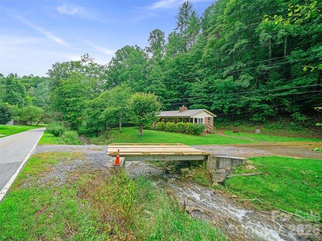 House for sale in Yancey, North Carolina