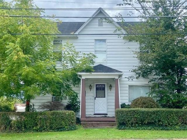 House for sale in Latrobe, Pennsylvania
