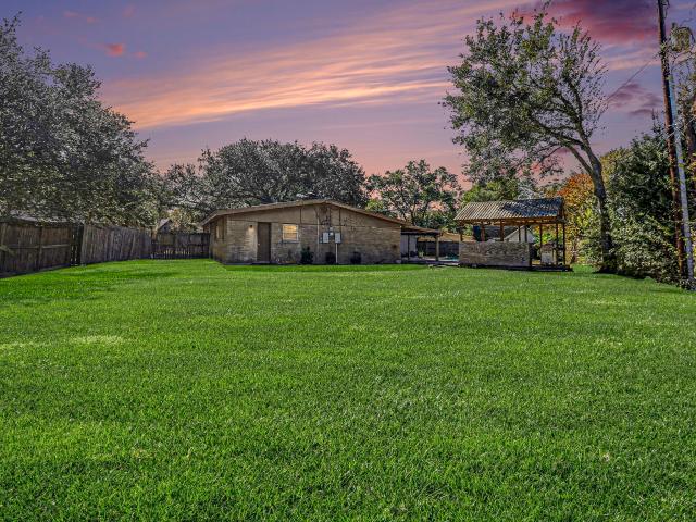 Property for sale in Friendswood, Texas