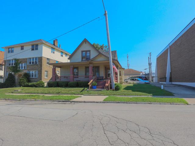 House for sale in South Milwaukee, Wisconsin
