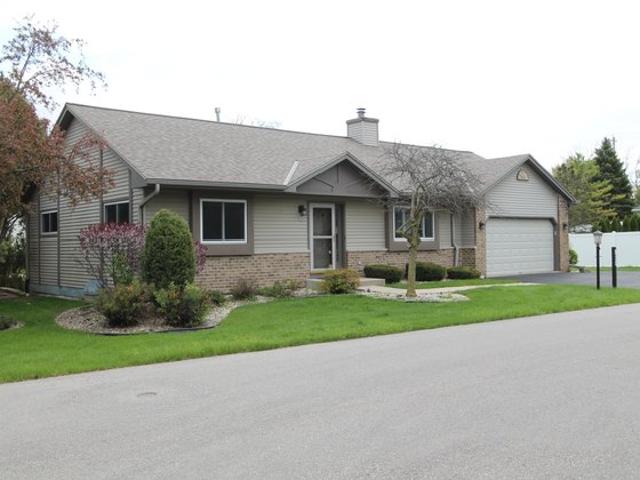 Condo for sale in Union Grove, Wisconsin