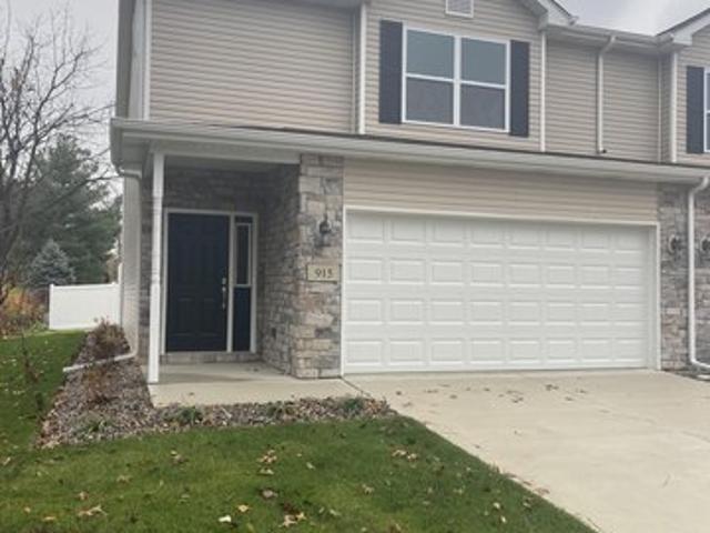 Townhouse for sale in Hobart, Indiana
