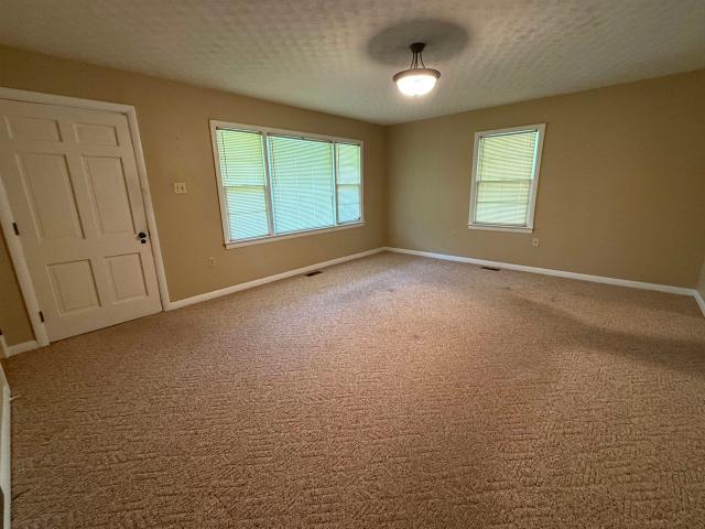 House for sale in Cherokee