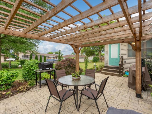 House for sale in De Witt, Iowa