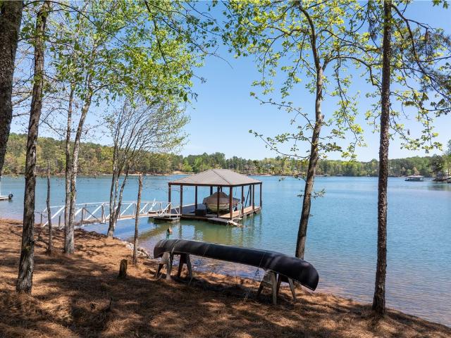 House for sale in West Union, South Carolina