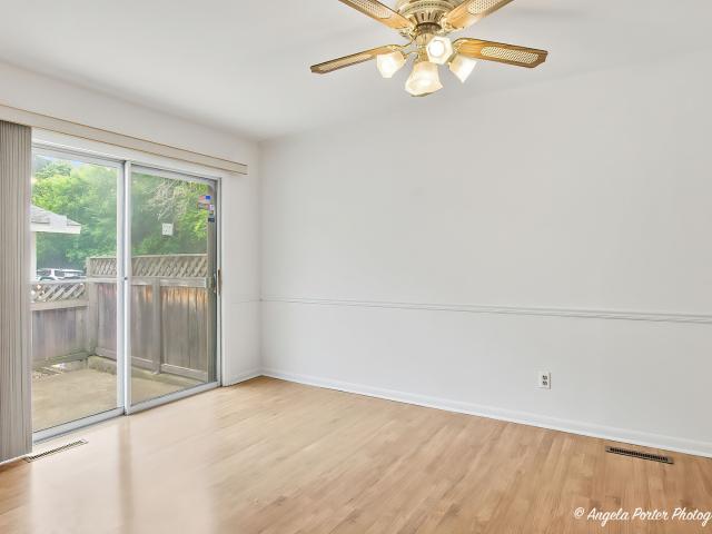 Condo for sale in Mchenry, Illinois