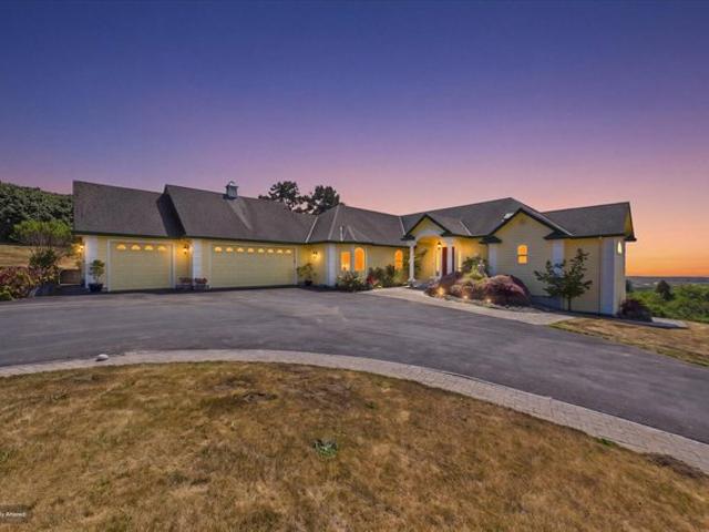 House for sale in Humboldt, California