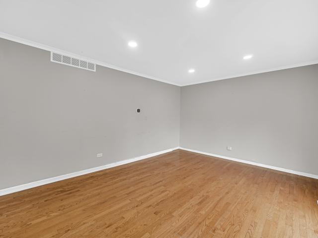 House for sale in Carol Stream, Illinois