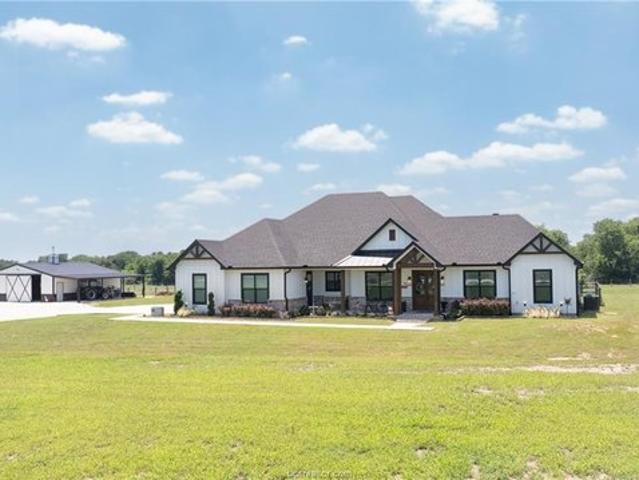 House for sale in Robertson, Texas