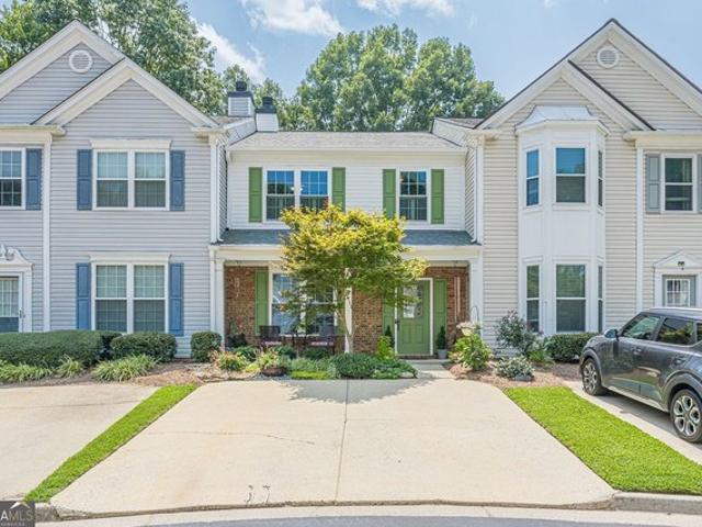 Townhouse for sale in Johns Creek, Georgia