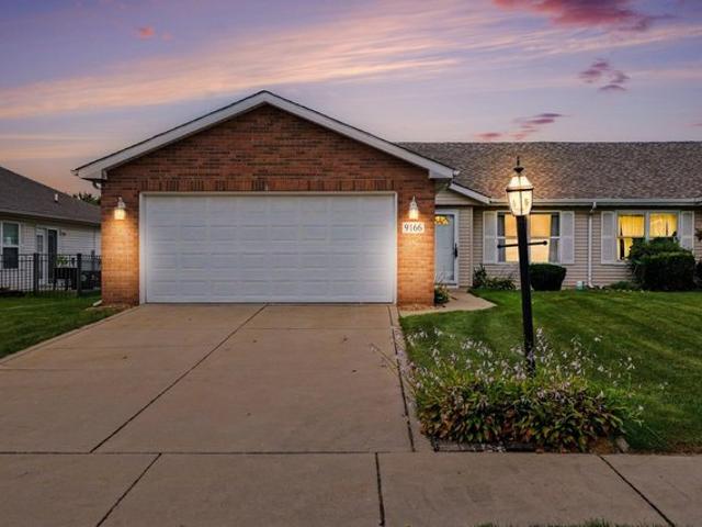 House for sale in Merrillville, Indiana