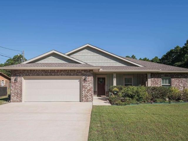 House for sale in Navarre, Florida