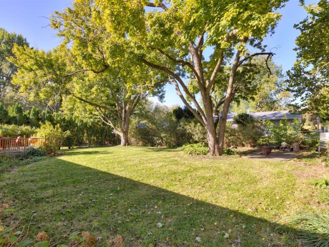 House for sale in Fairmeadows, West Des Moines