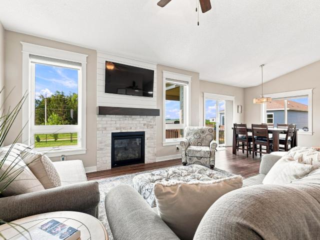 House for sale in Altoona, Iowa