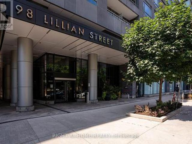 Condo for sale in Woburn, Ontario