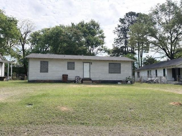 House for sale in Atlanta, Texas