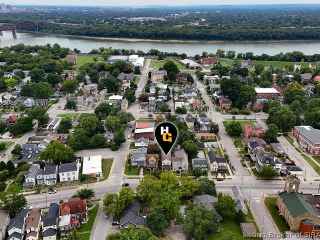House for sale in New Albany, Indiana