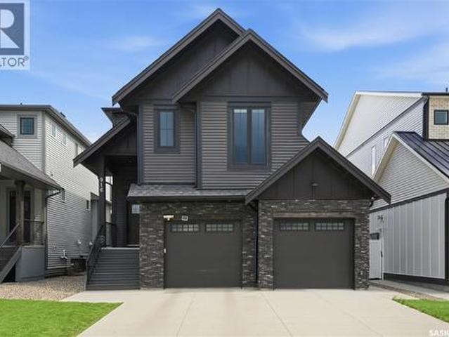 House for sale in Saskatoon, Saskatchewan