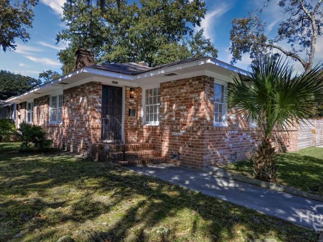 House for sale in Ardsley Park-Chatham Crescent Historic District, Savannah