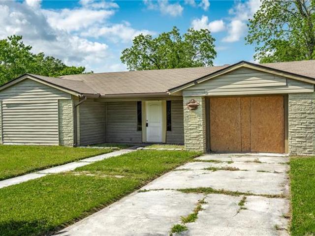 Property for sale in Sulphur, Louisiana