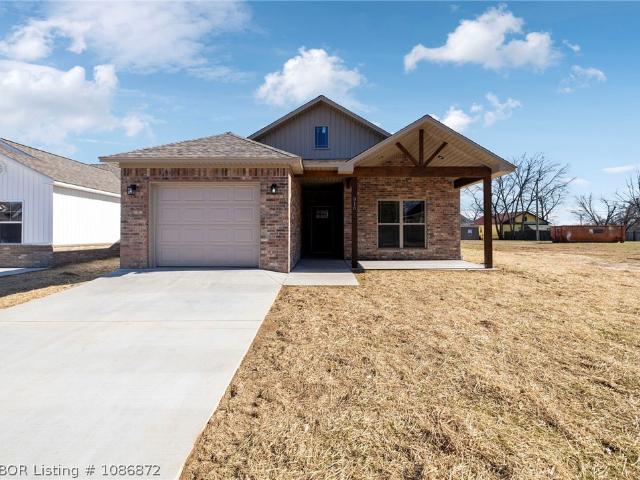 House for sale in Ark