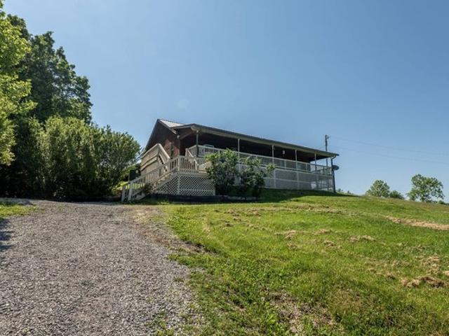 House for sale in Oak Hill, Ohio