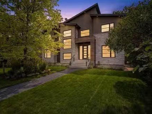 House for sale in East St. Paul, Manitoba