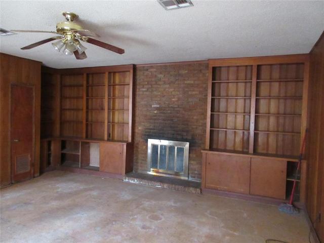 House for sale in Marlin, Texas