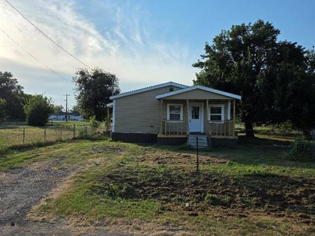 House for sale in Rosebud, Texas