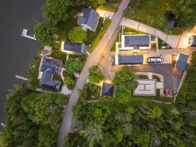 House for sale in Memphrémagog, Quebec