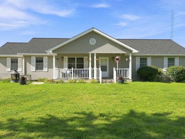 House for sale in Knox, Indiana