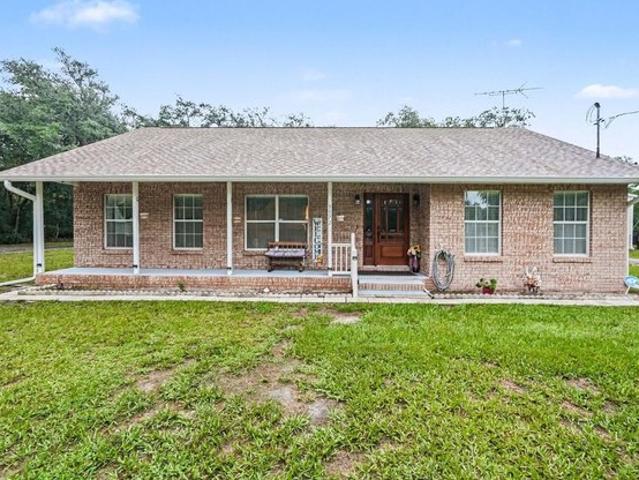 House for sale in Webster, Florida