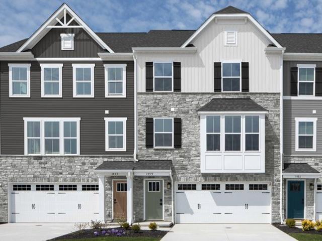 Townhouse for sale in Olmsted Falls, Ohio