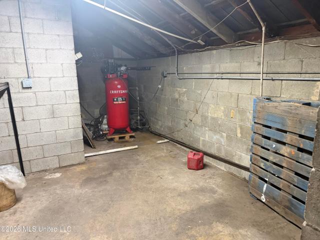 Commercial for sale in Nesbit, Mississippi