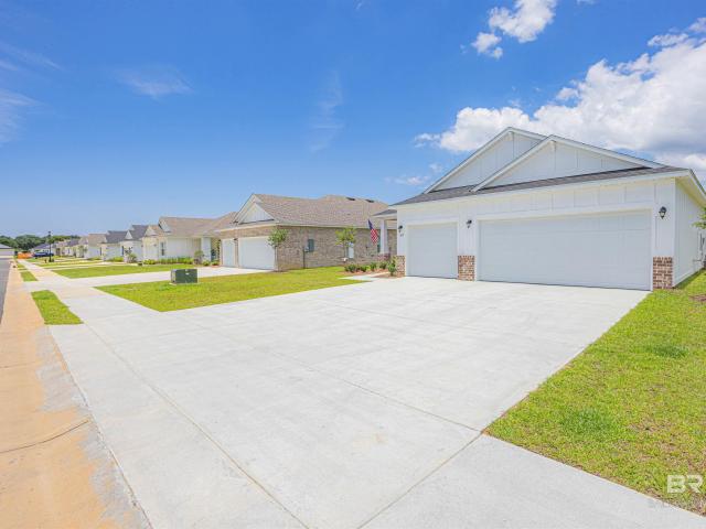 House for sale in Daphne, Alabama