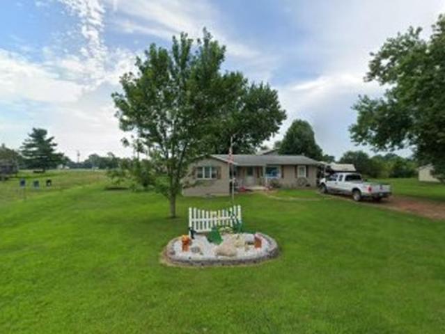 House for sale in Cromwell, Indiana
