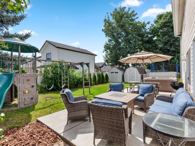 House for sale in Hayden