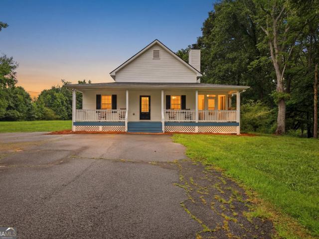 House for sale in Lula, Georgia
