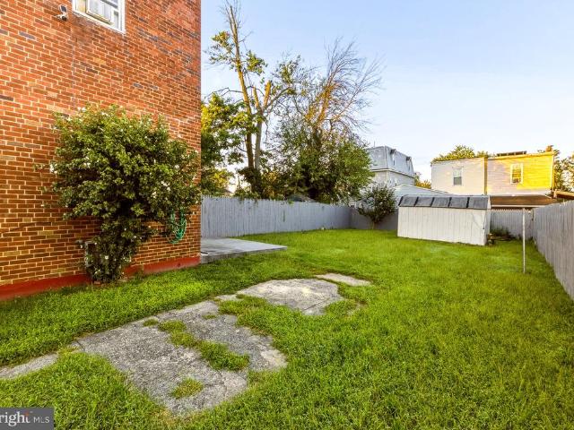Townhouse for sale in Camden, New Jersey