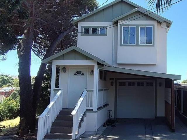 House for sale in Rodeo, California