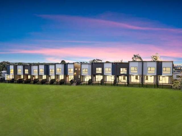 Townhouse for sale in Manurewa
