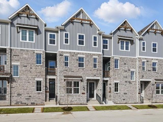 Townhouse for sale in Plano, Texas