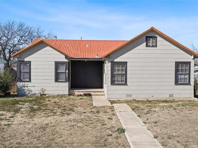 House for sale in Carter, Oklahoma