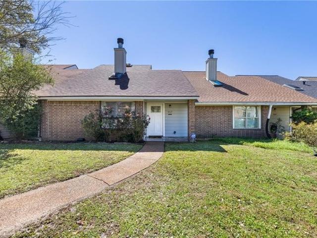 Townhouse for sale in Bryan, Texas