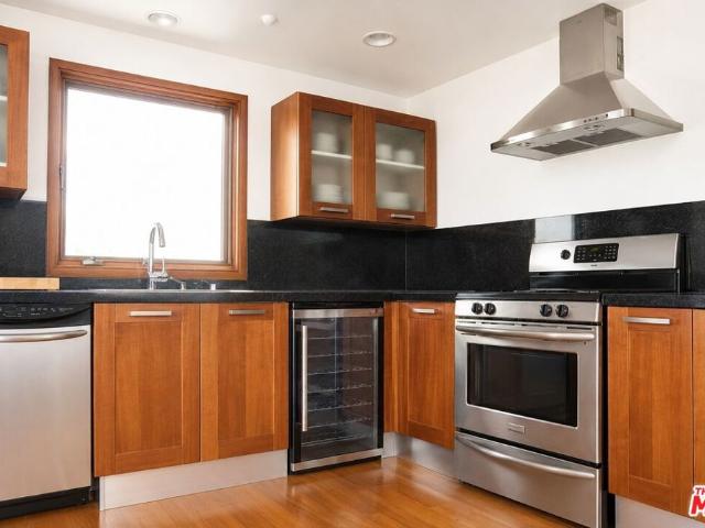 Property for rent in Canoga Park, California
