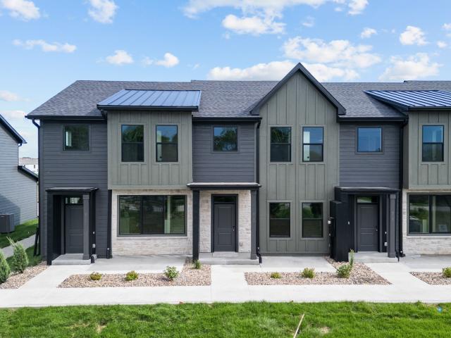 Condo for sale in Norwalk, Iowa