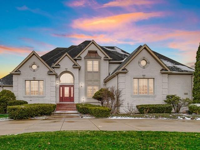 House for sale in Dyer, Indiana