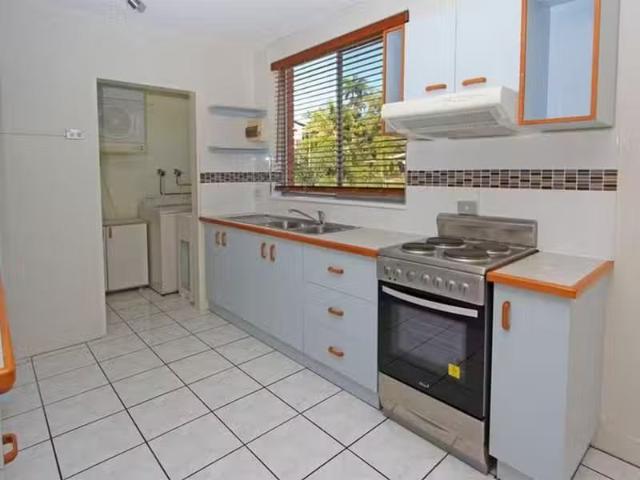 Apartment for rent in Belgian Gardens, Queensland