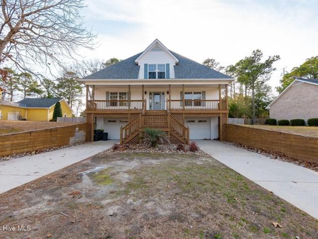 House for sale in Morehead City, North Carolina